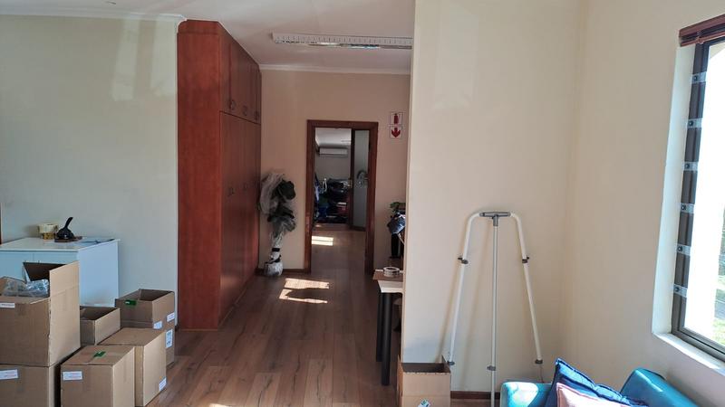 To Let commercial Property for Rent in Newton Park Eastern Cape